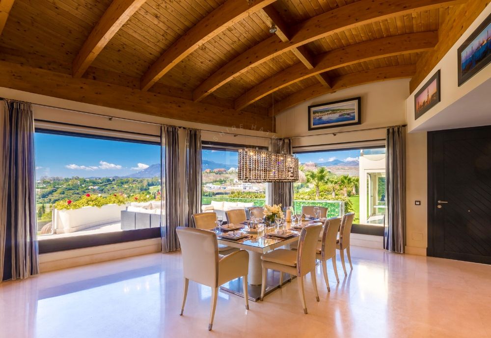 Impressive Villa with panoramic sea and golf views in Los Flamingos