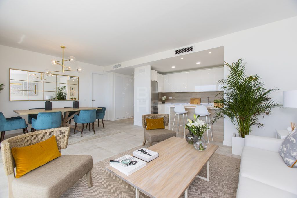 Contemporary first-floor apartment ready to move into on the New Golden Mile