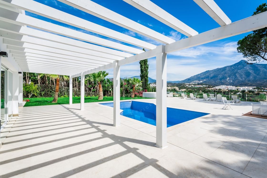 Contemporary style villa with sea and La Concha mountain views in Las Brisas, Nueva Andalucia.