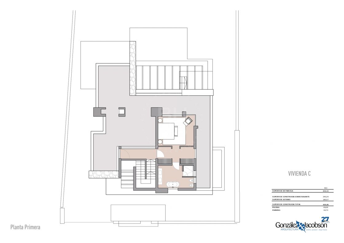 Private development of only 9 contemporary brand-new villas in El Paraíso, Estepona