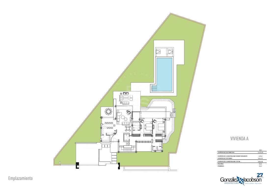 Private development of only 9 contemporary brand-new villas in El Paraíso, Estepona