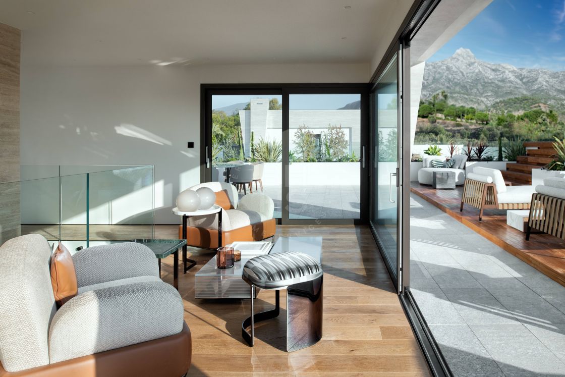 Spectacular ground-floor duplex in an off-plan development of 74 state-of-the-art homes on Marbella’s Golden Mile