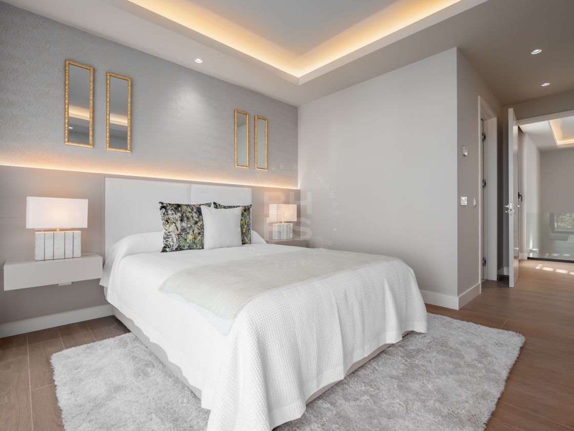Outstanding brand-new south-facing villa with great sea views close to all amenities on the New Golden Mile