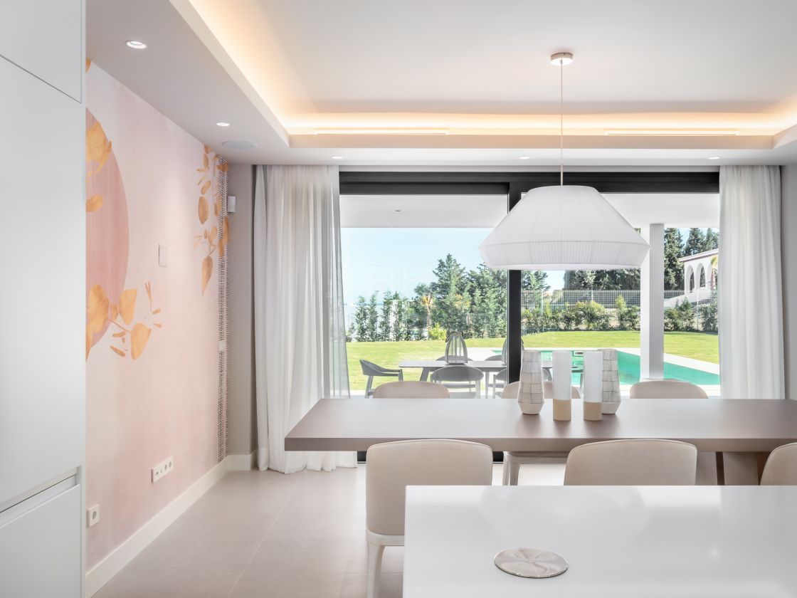 Outstanding brand-new south-facing villa with great sea views close to all amenities on the New Golden Mile