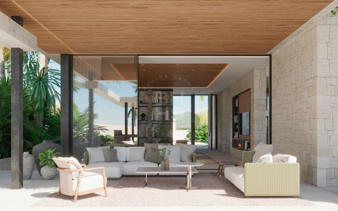 Exclusive project of 5 luxury beachfront villas in Cortijo Blanco, Marbella