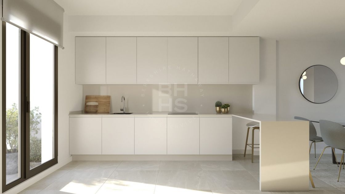 Modern townhouse in an off-plan complex of 9 units situated only 5 minutes’ to the beach in Rincón de La Victoria, Málaga