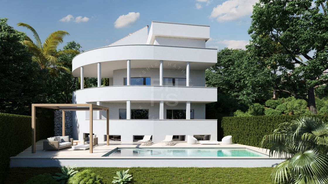 Development of luxury villas and townhouses walking distance to the beach in Benalmádena