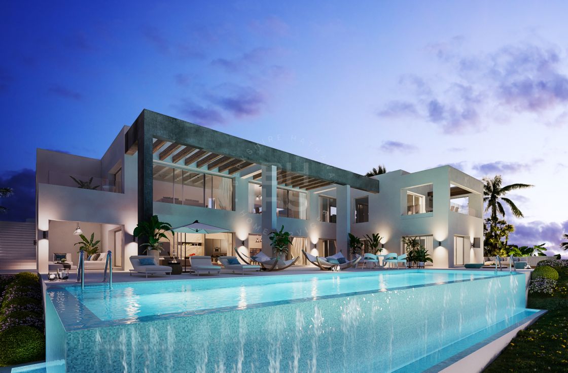 Plot with project to build a luxury villa with sea views in one of the last available development sites in Benalmádena