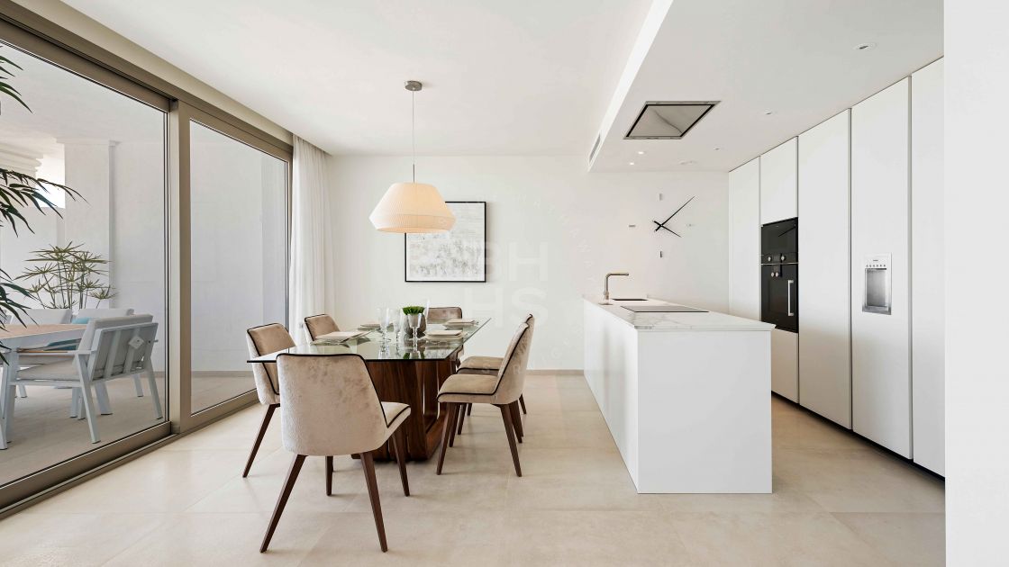 Stunning duplex penthouse in a new development of 50 luxury apartments in Nueva Andalucía