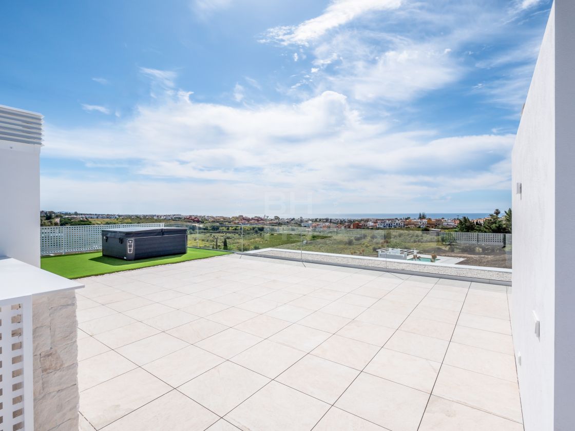 Outstanding brand-new south-facing villa with great sea views close to all amenities on the New Golden Mile