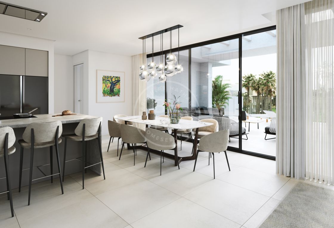 First-floor apartment with solarium in an off-plan complex of apartments walking distance to the beach on the New Golden Mile