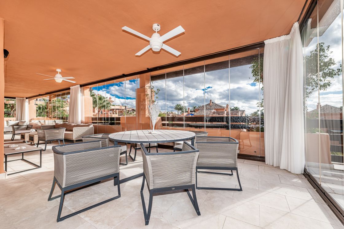 Immaculate huge apartment in Sierra Blanca