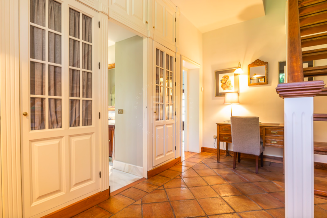 Traditional Andalusian-style villa in Sierra Blanca, one of the most prestigious gated complexes on the Golden Mile