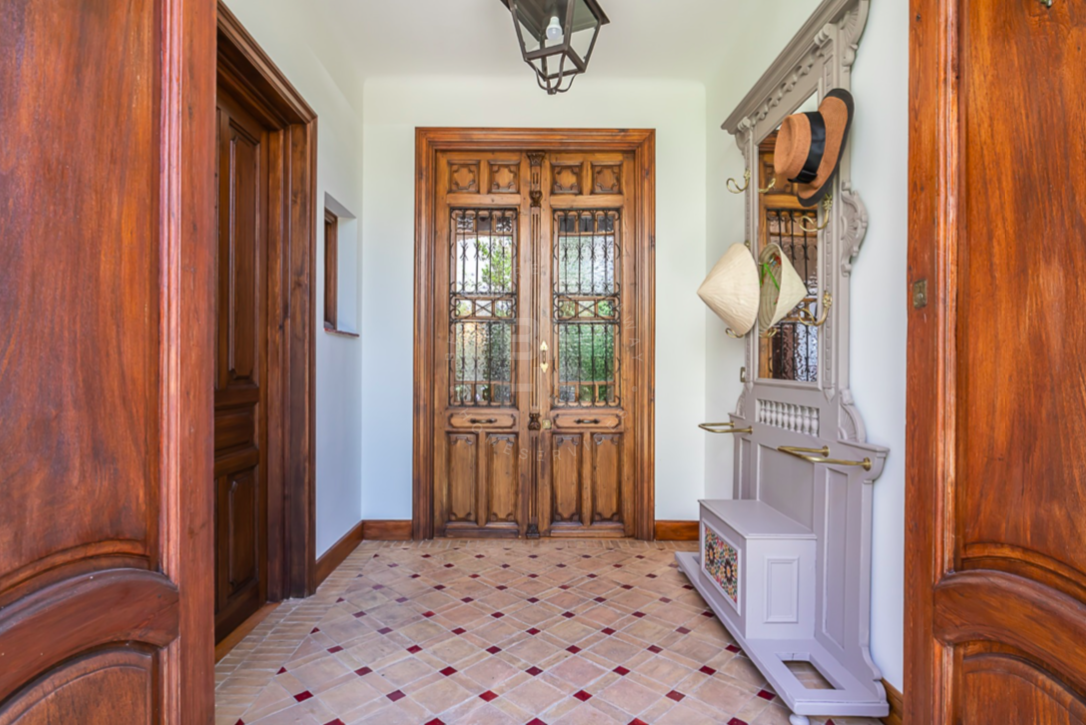 Traditional Andalusian-style villa in Sierra Blanca, one of the most prestigious gated complexes on the Golden Mile