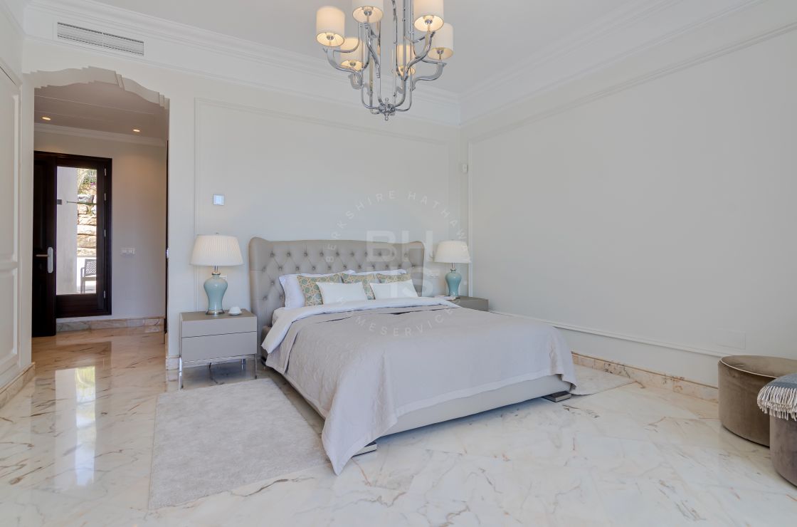Elegant villa with traditional Andalusian touches in Sierra Blanca, one of the most prestigious complexes on the Golden Mile
