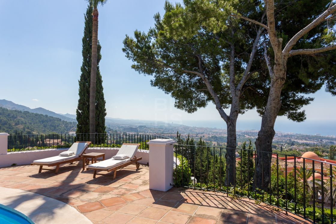 Elegant Andalusian-style villa with Moorish features in Sierra Blanca, one of the most prestigious gated residential areas on Marbella’s Golden Mile