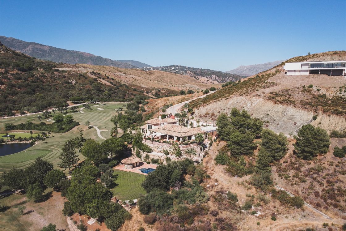 Impressive elegant Andalusian-style front line golf villa with panoramic golf and mountain views in Marbella Club Golf Resort