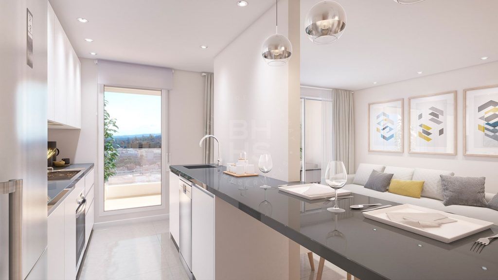 Off-plan apartment walking distance to the beach in the heart of Estepona