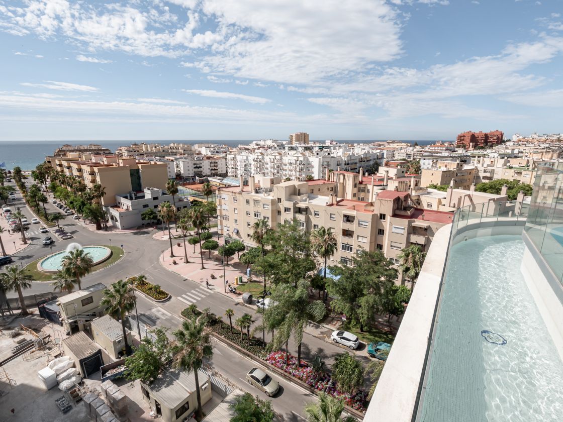 Modern apartment in a brand-new building in the heart of Estepona
