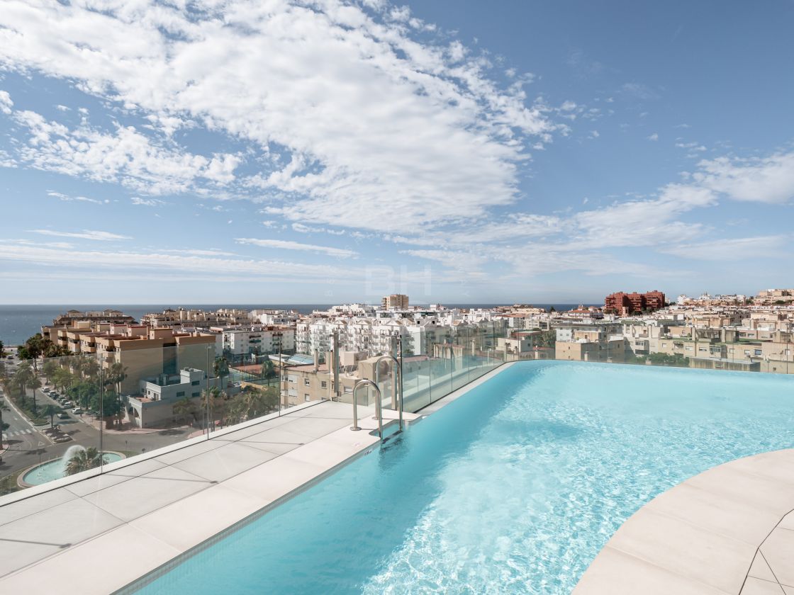 Modern apartment in a brand-new building in the heart of Estepona