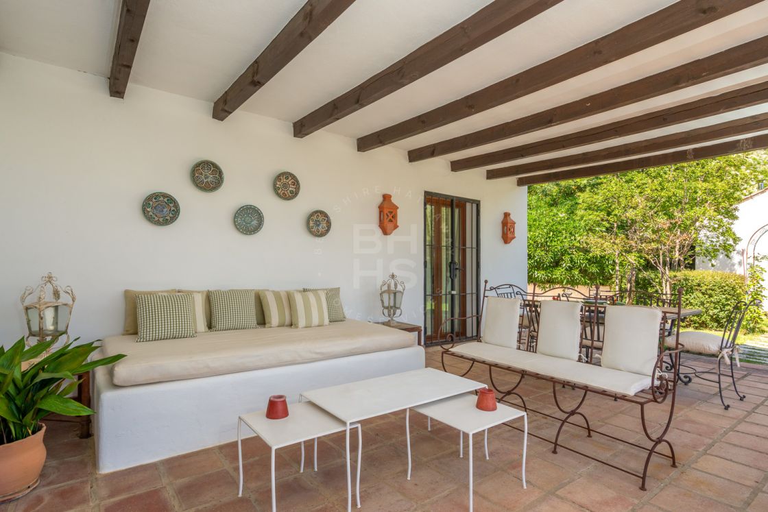 Charming countryside villa with sea views in the village of Gaucín