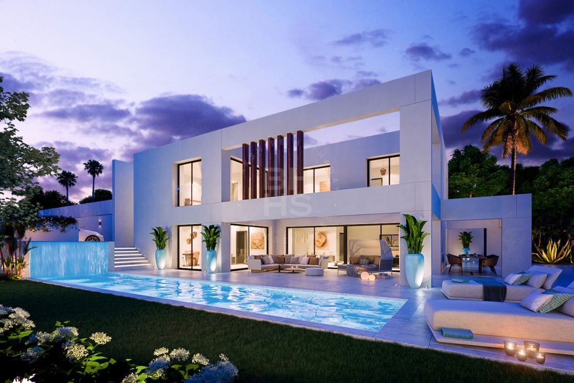 Plot with project to build a luxury villa with sea views in one of the last available development sites in Benalmádena