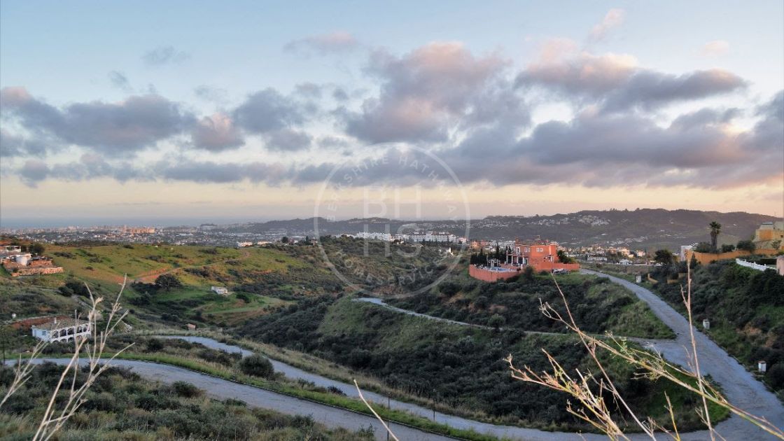 Set of four fantastic flat plots ideal to build luxury villas just above Mijas Golf