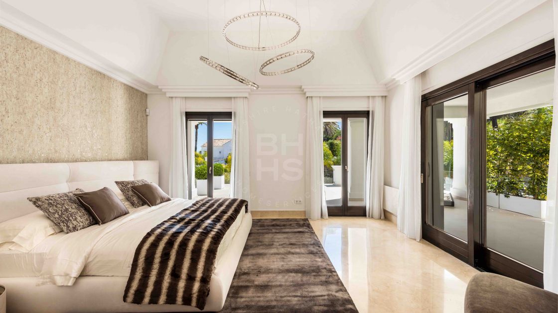 Elegant quality villa located in a renowned golf area