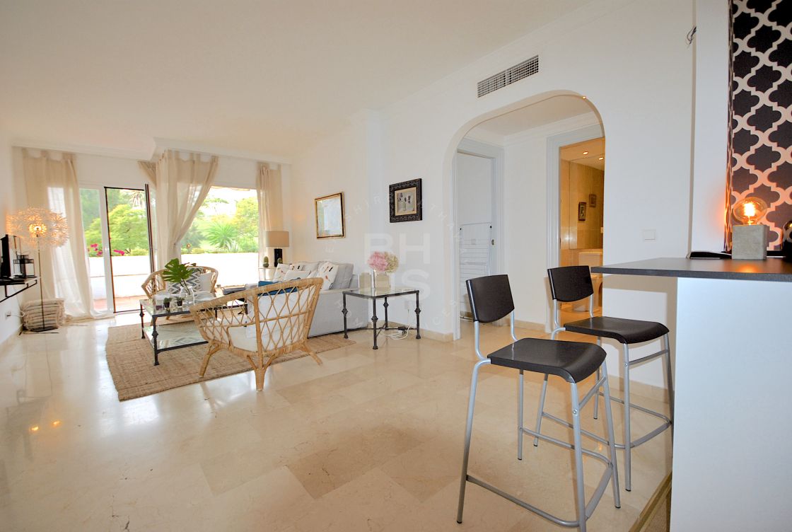 Lovely 2 bedroom middle floor apartment in La Quinta