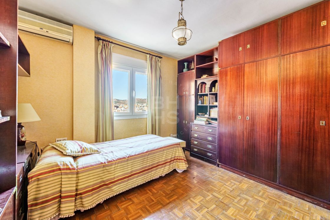 Magnífico piso con terrazas y preciosas vistas en una zona privilegiada de Málaga, cerca del centro histórico y de la playa