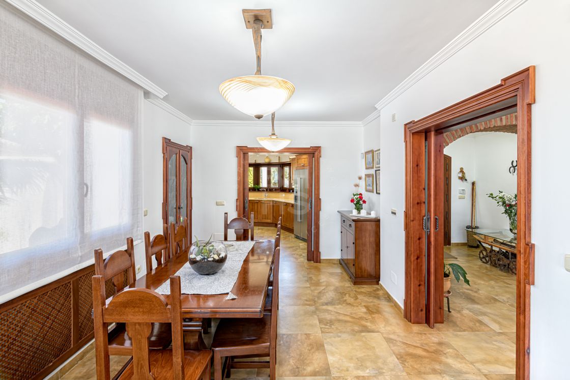 Spectacular estate with breathtaking panoramic country views in Antequera