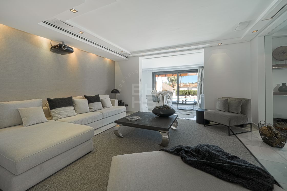 Impressive villa next to Centro Plaza and within walking distance to amenities, the beach, and Puerto Banús