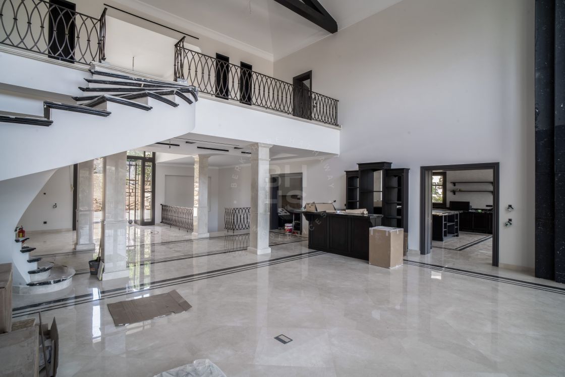 Spectacular brand-new villa in one of the most exclusive locations on the Golden Mile