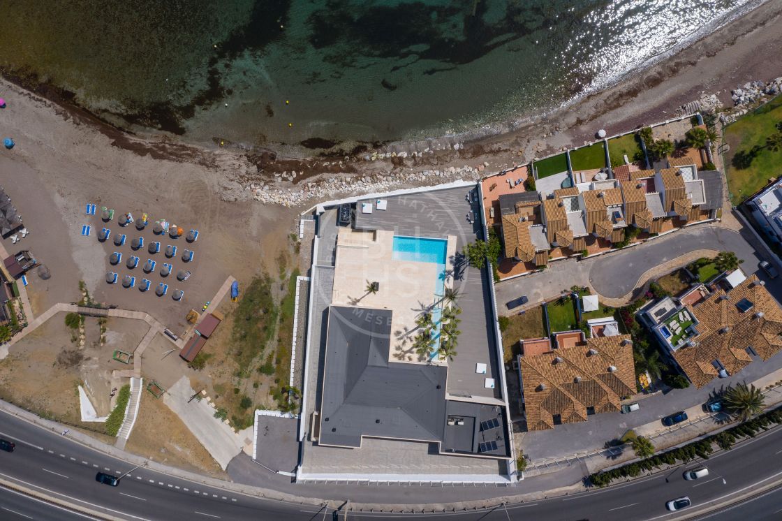 Contemporary beachfront villa with breathtaking sea views in Mijas Costa