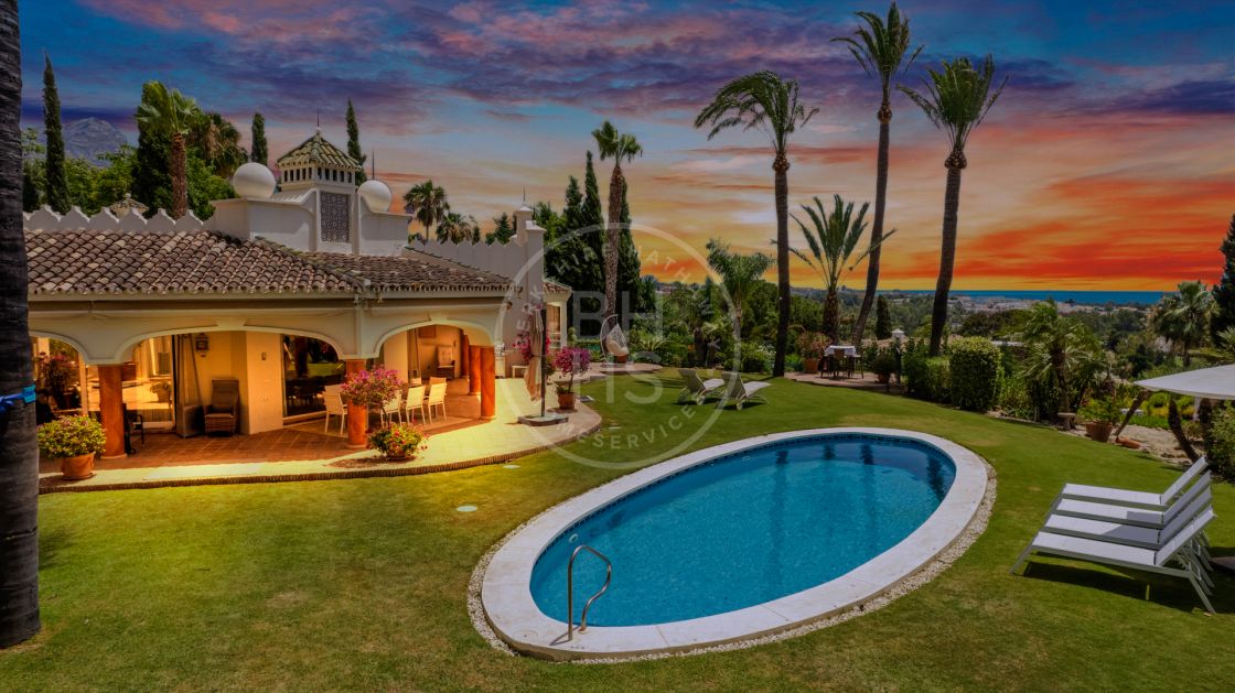 Impressive villa next to Centro Plaza and within walking distance to amenities, the beach, and Puerto Banús