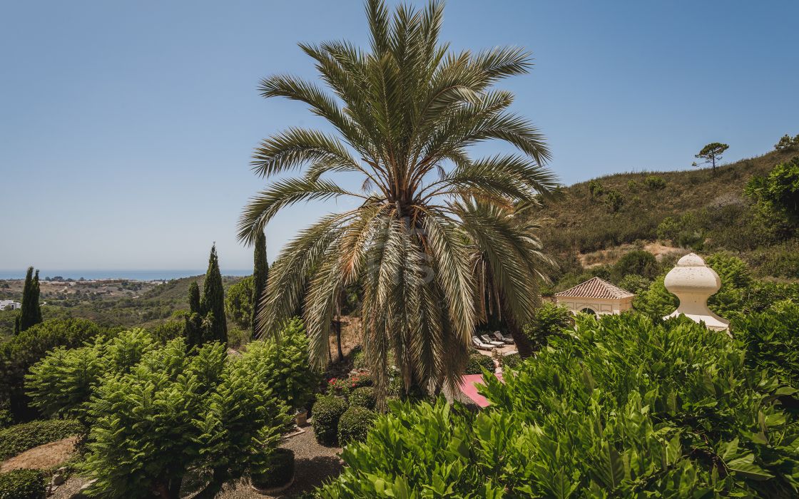 Extremely rare private estate of 40 hectares with sea and mountain views in Benahavís