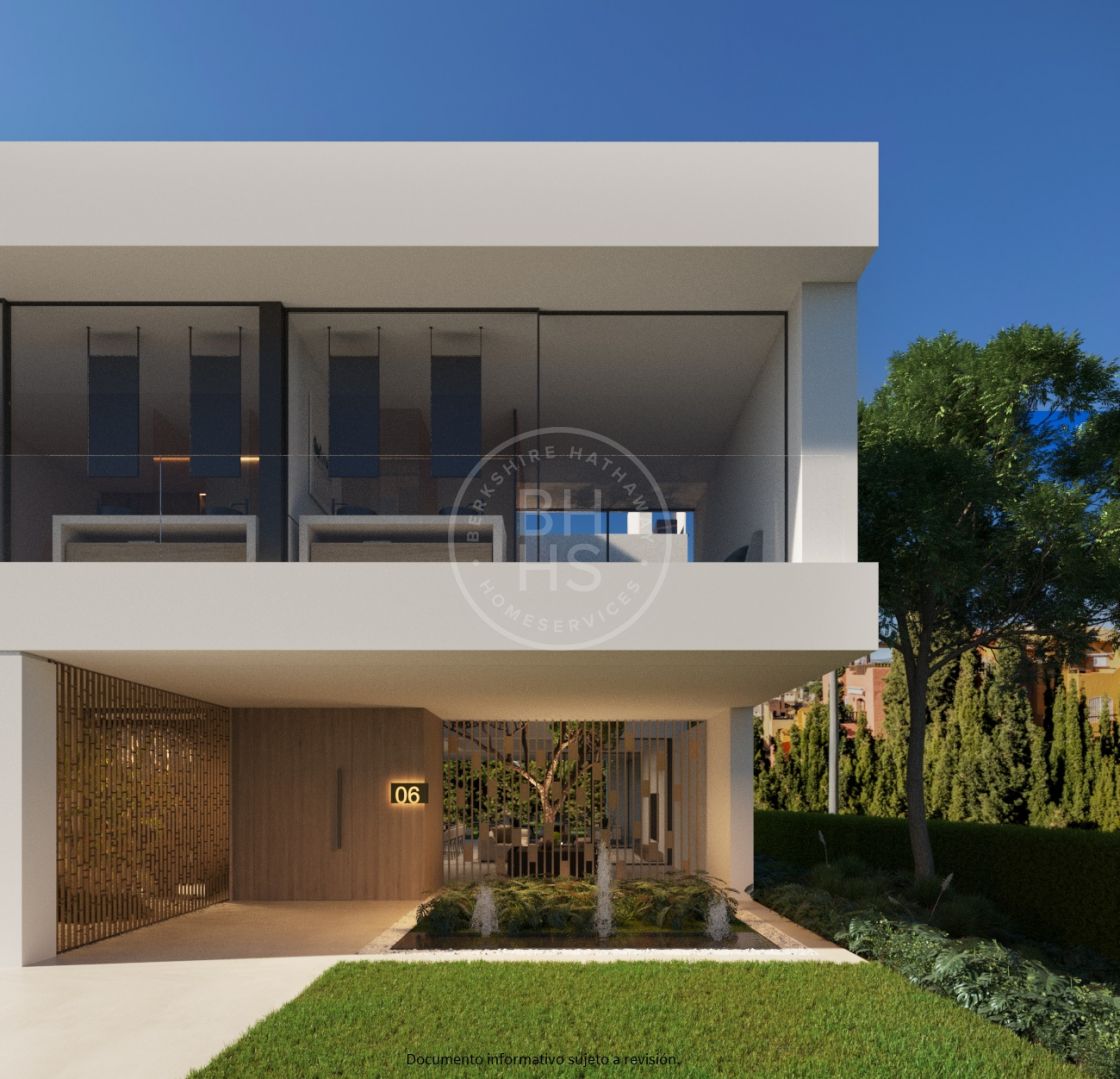 Semi Detached Villas for sale in Nueva Andalucia