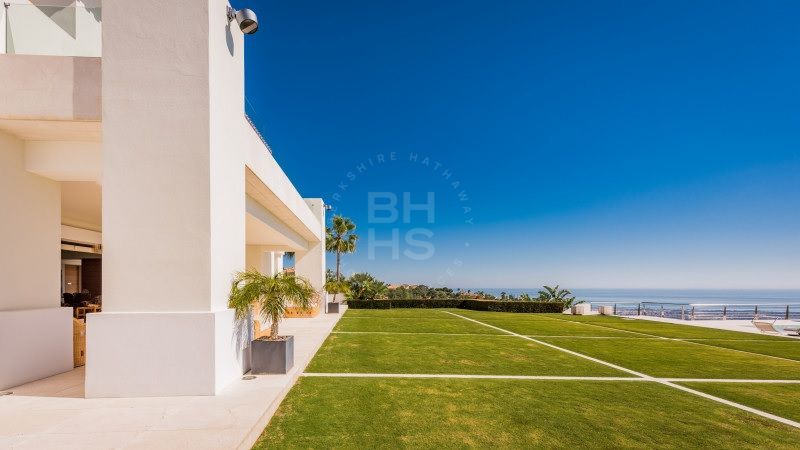 Spectacular mansion with panoramic views in La Zagaleta Golf and Country Club