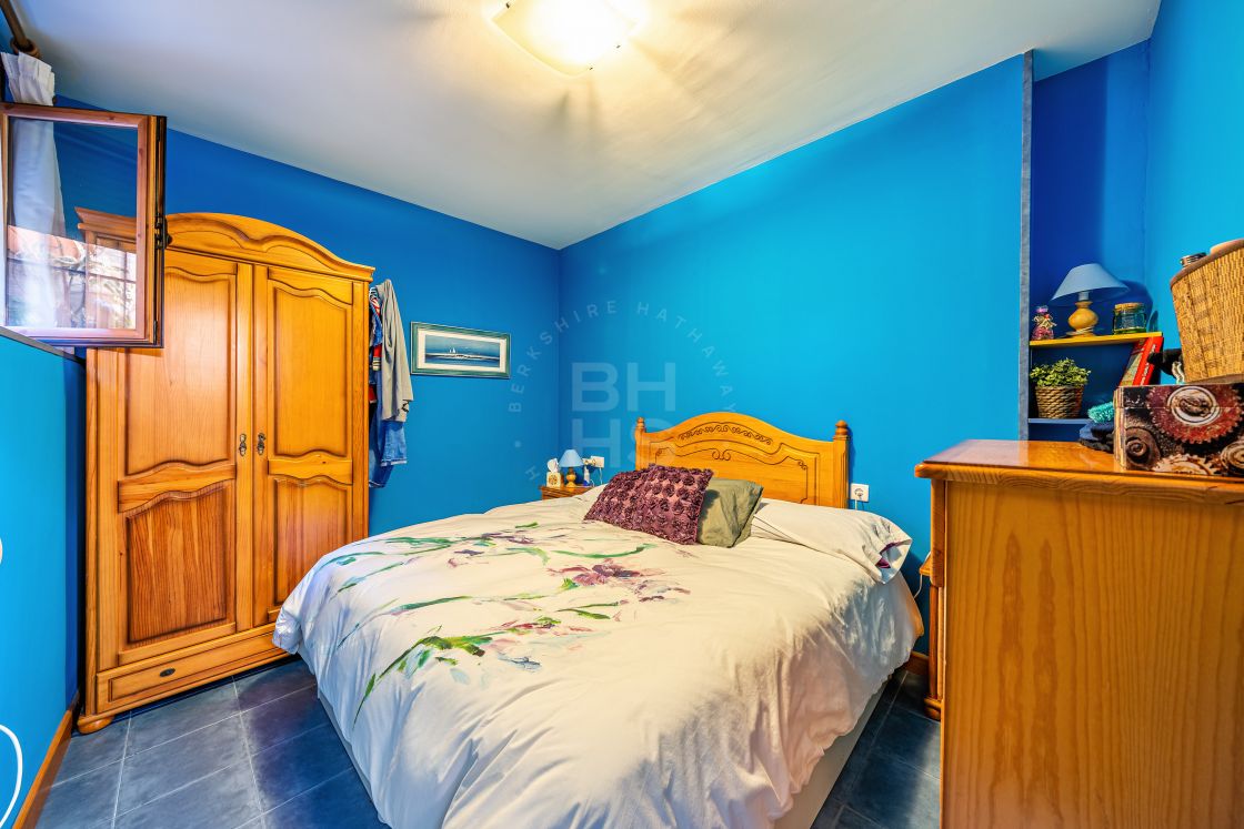 Splendid villa with Andalusian charm just a 5-minute walk from the beach in Benalmadena