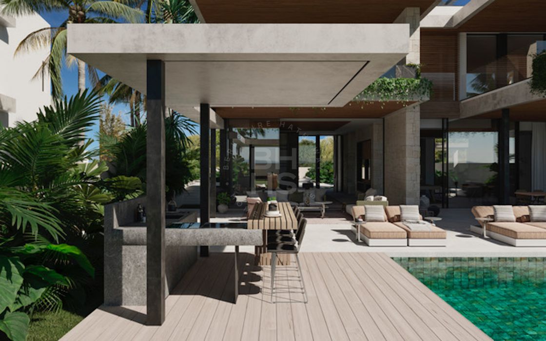 Exclusive project of 5 luxury beachfront villas in Cortijo Blanco, Marbella