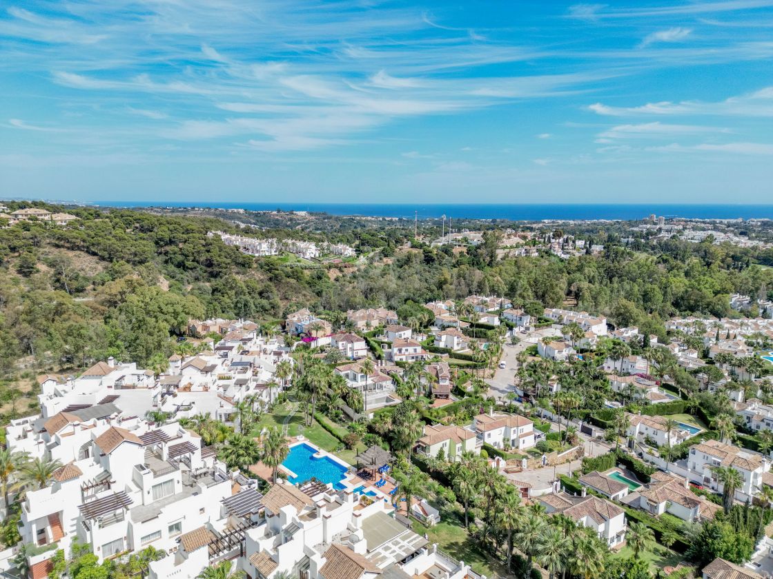 Charming apartment with open views in Las Tortugas de Aloha
