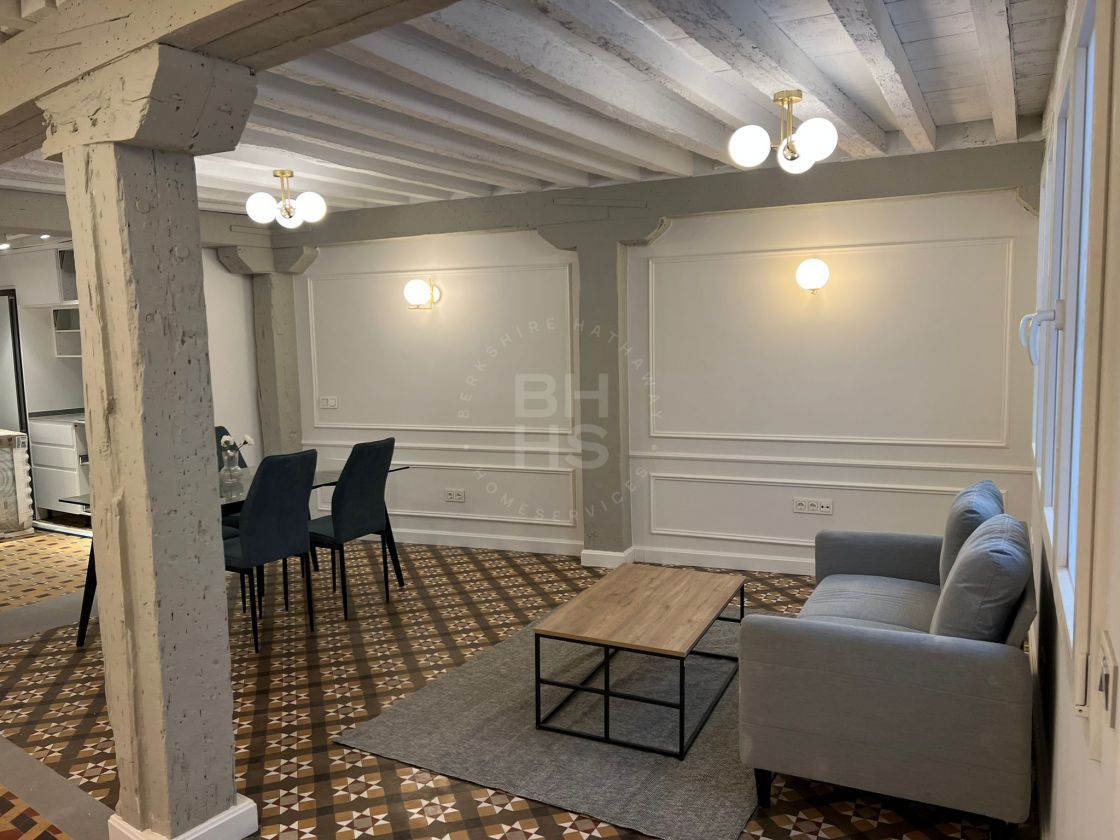 Recently renovated elegant apartment in the historic centre of Malaga