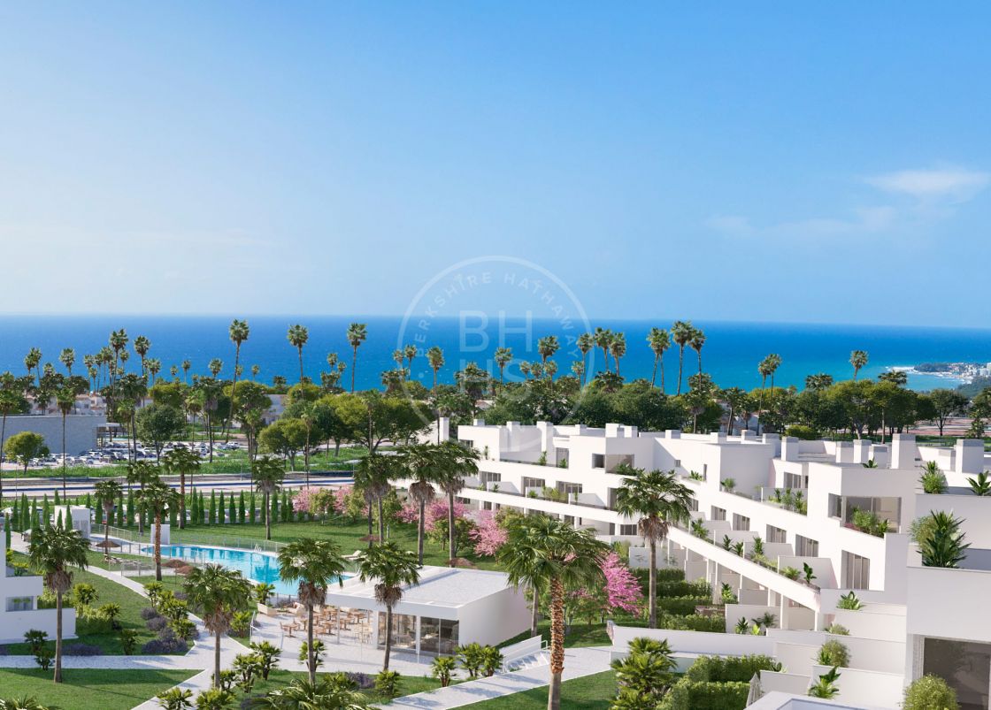 Investment opportunity: 1-bedroom off-plan apartment next to the beach in Estepona