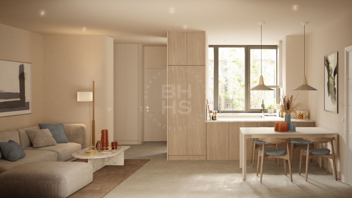 Modern one-bedroom apartment with 2 balconies in the Historic Centre of Malaga
