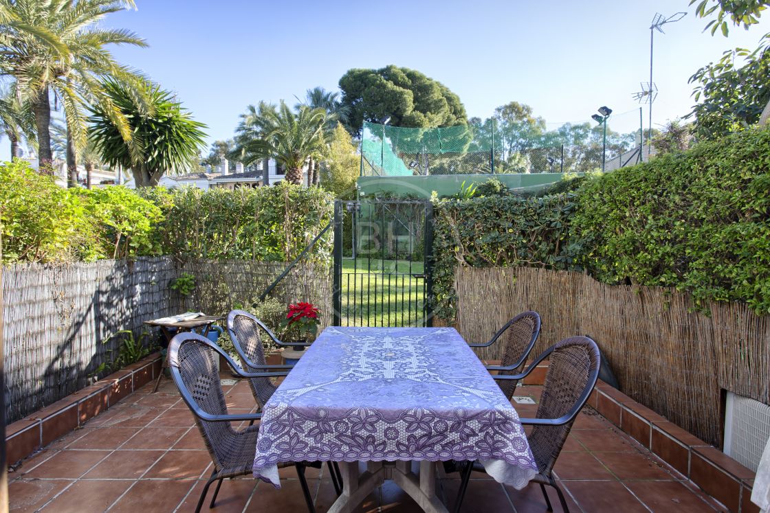 Great investment opportunity – Cosy townhouse in the beachfront complex of Laguna Beach, Estepona