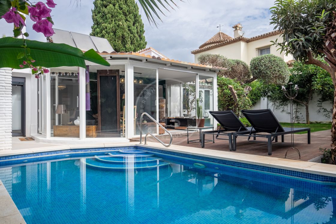 Bungalows for sale in Marbella Golden Mile