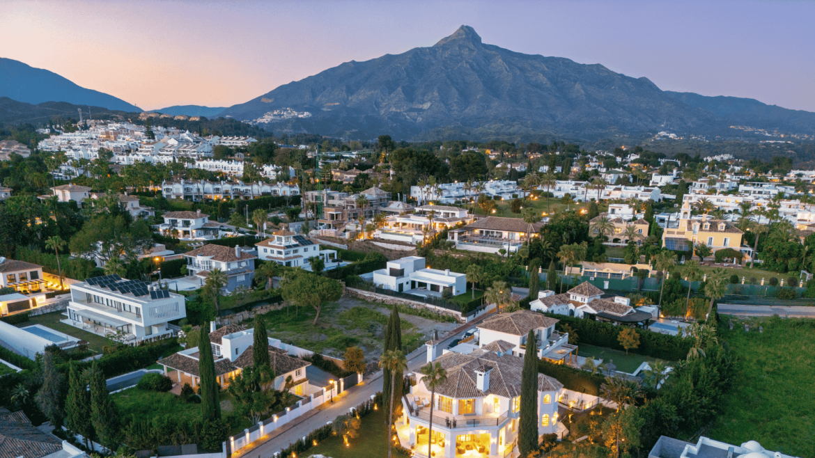 Las brisas views