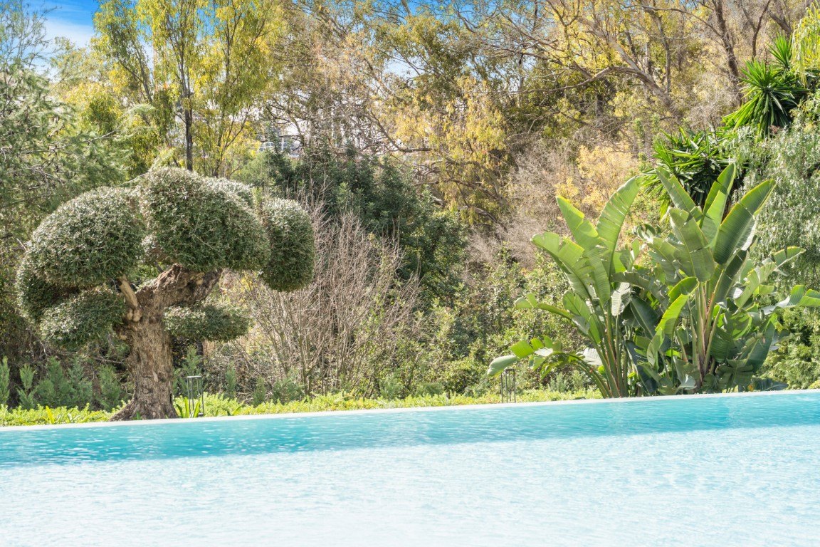 Stunning large contemporary style villa on Marbella's Golden Mile