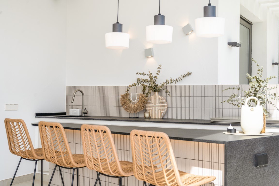 Stunning large contemporary style villa on Marbella's Golden Mile