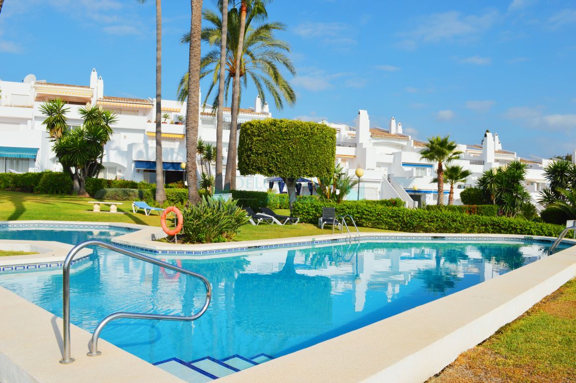 Duplex Planta Baja en Paraiso Barronal, Estepona